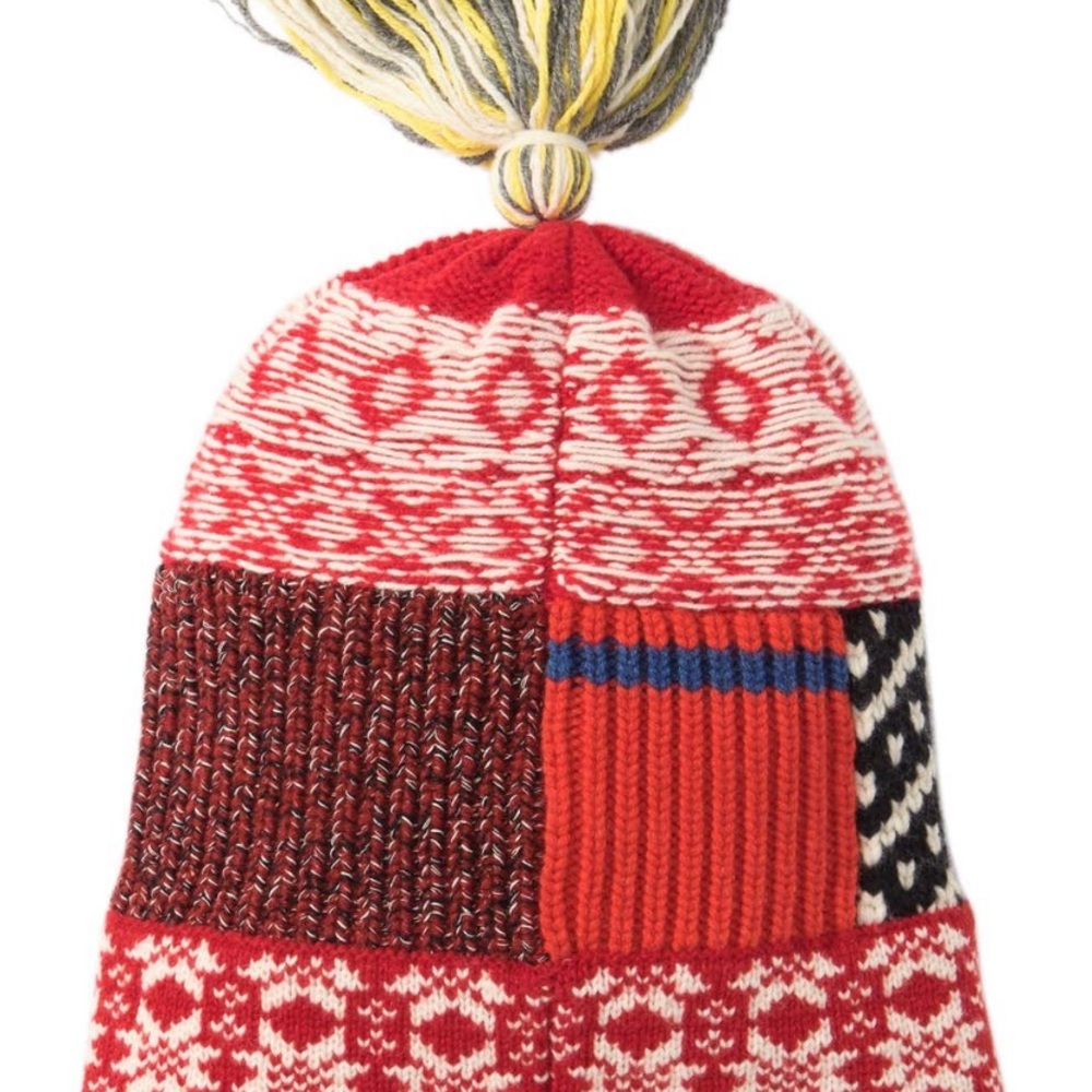 ❤️$295 Burberry Mixed Knit Tassel Beanie NWT - Picture 3 of 6